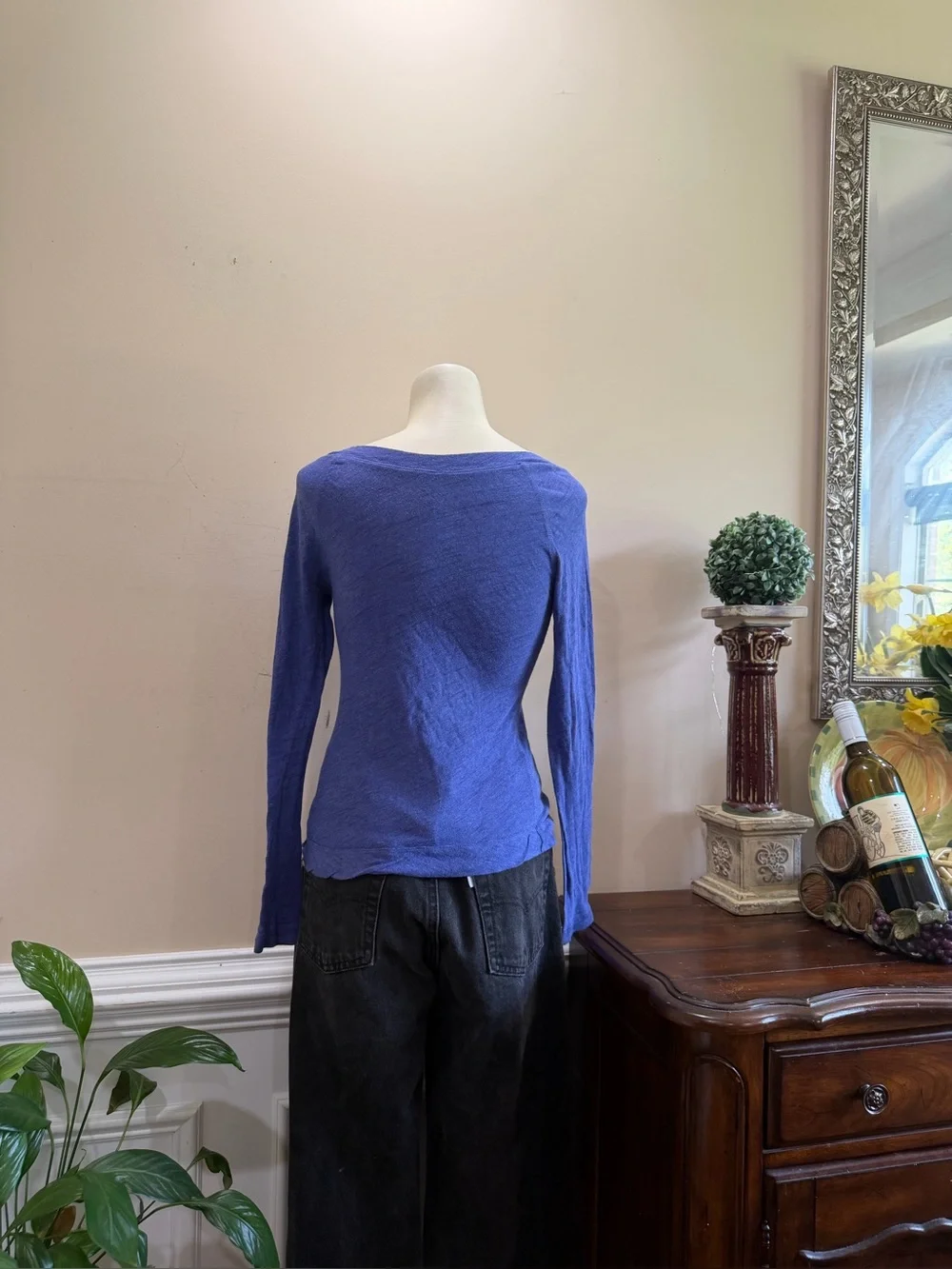 ALO Yoga soft blue